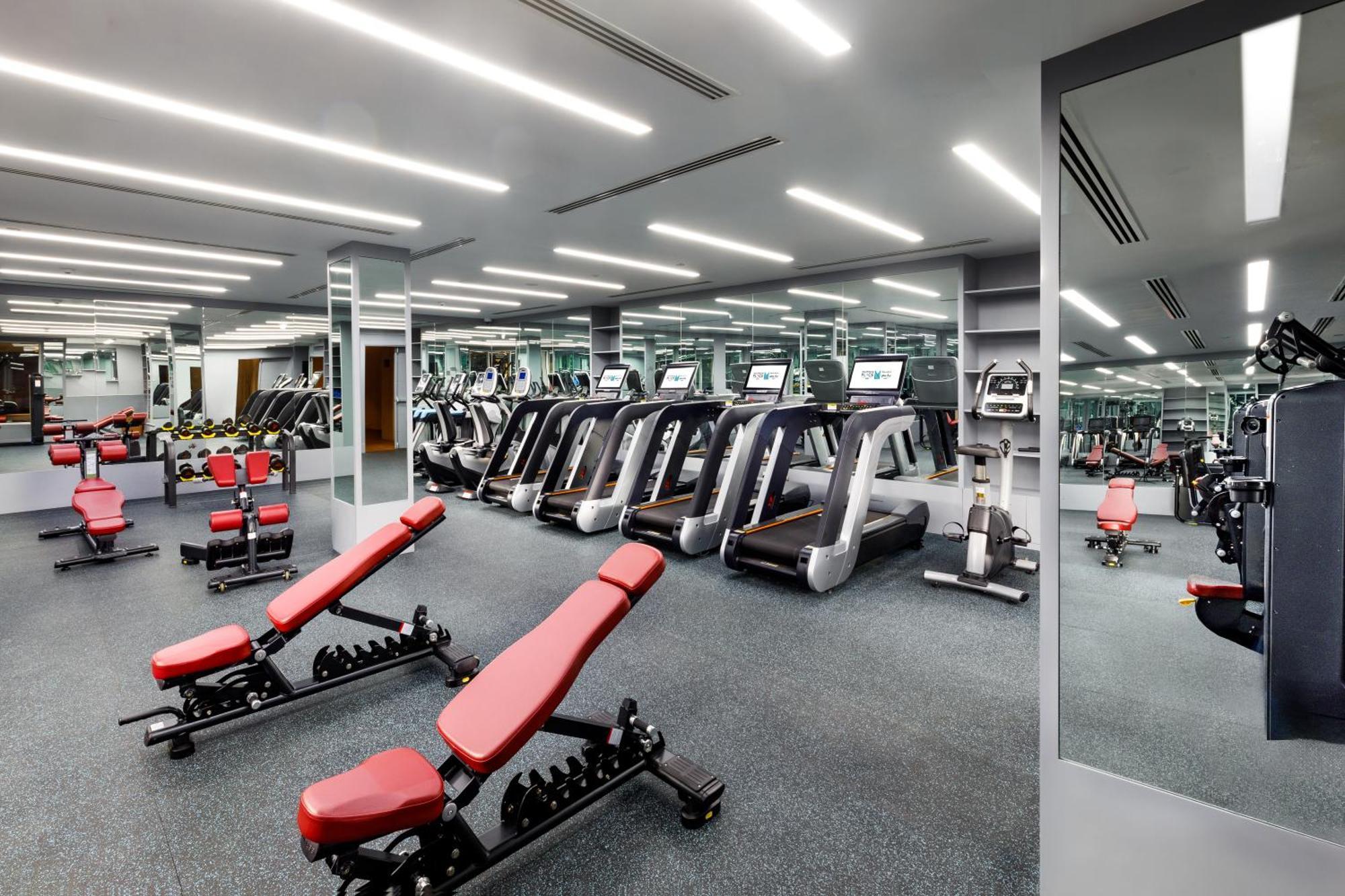Millennium Place Doha Eksteriør bilde The gym at The Dorchester