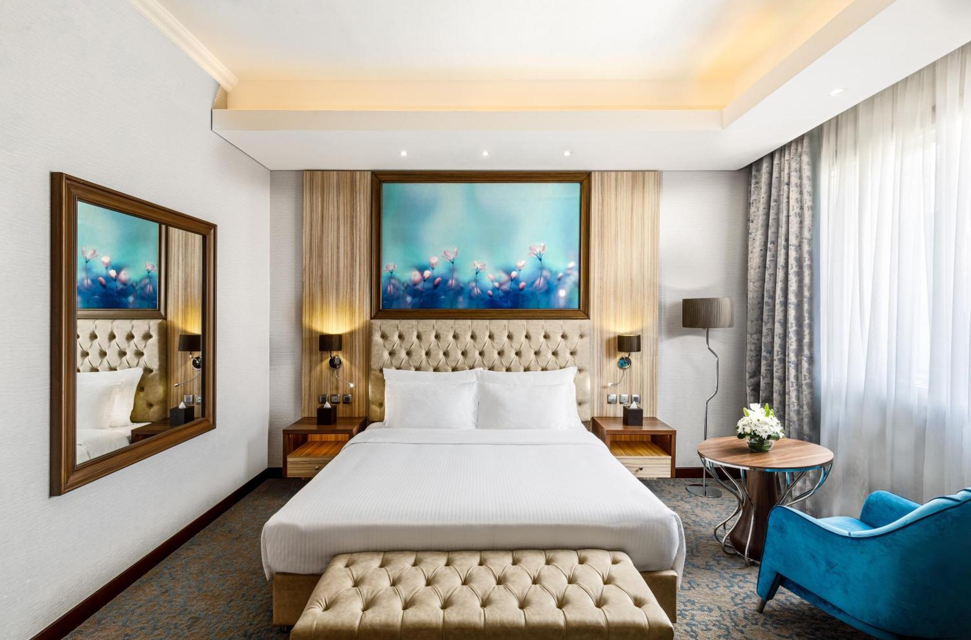 Millennium Place Doha Eksteriør bilde Deluxe Room