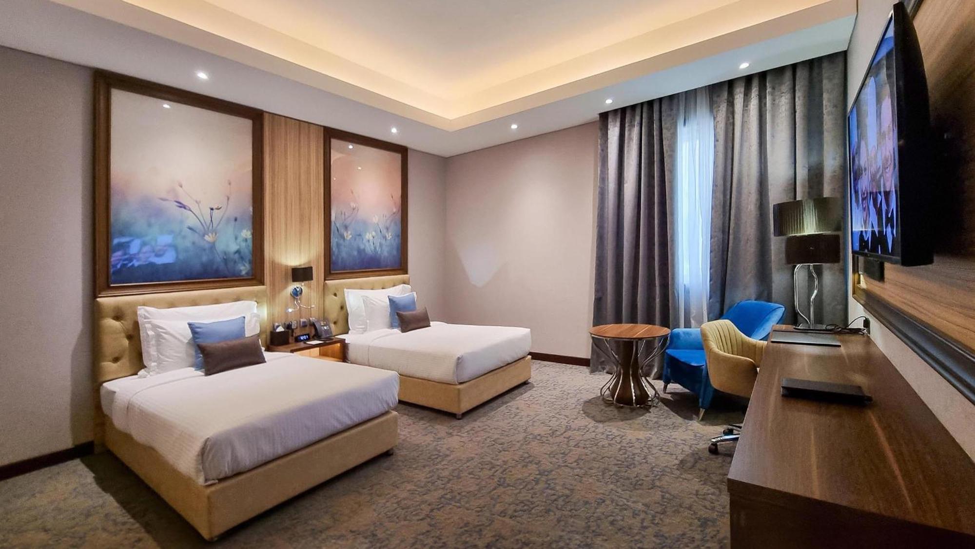 Millennium Place Doha Eksteriør bilde Deluxe Twin